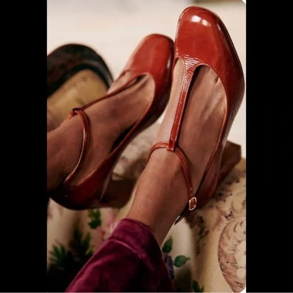 Sézane Marcie Babies, polished camel, size 8 - Picture 3 of 10